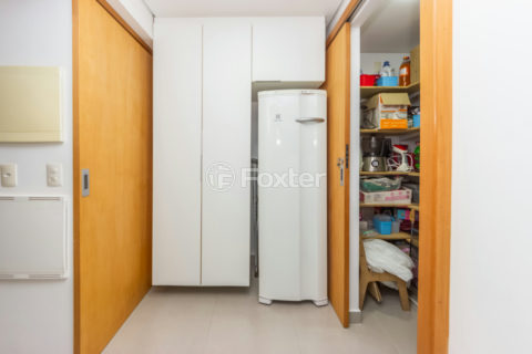 Image 38 - 1031189