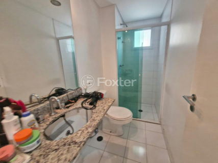 Image 22 - 1031193