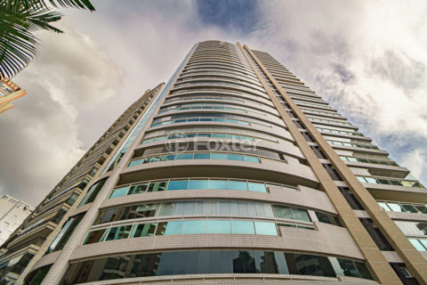 Image 35 - 1031194