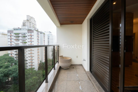 Image 52 - 1031195