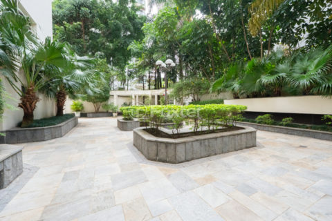 Image 88 - 1031195