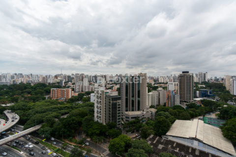Image 29 - 1031196