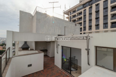 Image 32 - 1031227