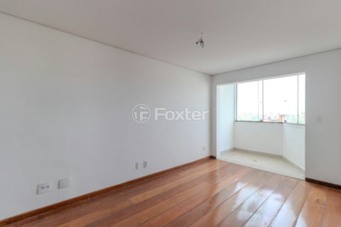 Image 3 - 1031227