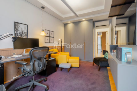 Image 31 - 1031228