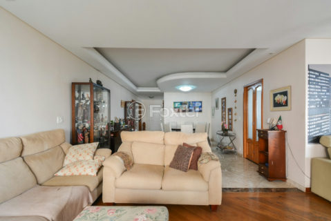 Image 3 - 1031232