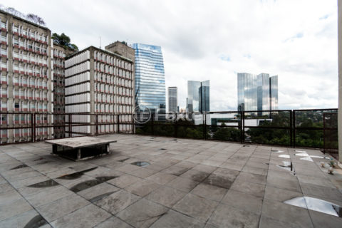 Image 35 - 1031255