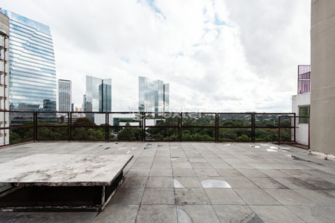 Image 36 - 1031255