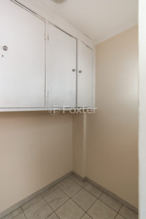 Image 31 - 1031255