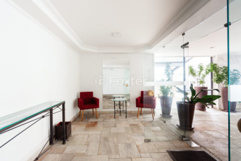 Image 32 - 1031255
