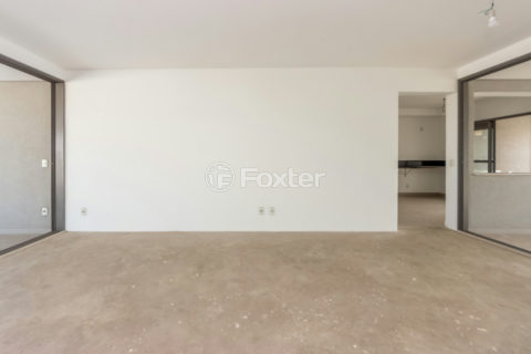 Image 7 - 1031266