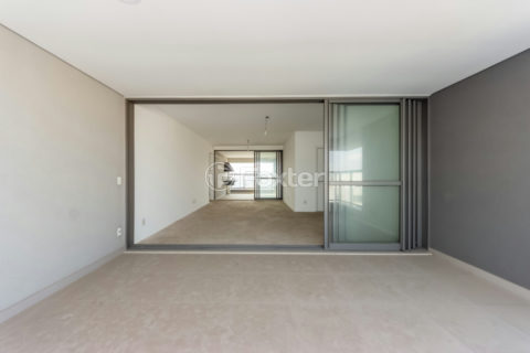 Image 3 - 1031266