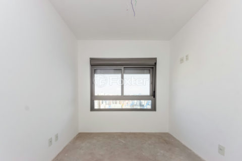 Image 34 - 1031266