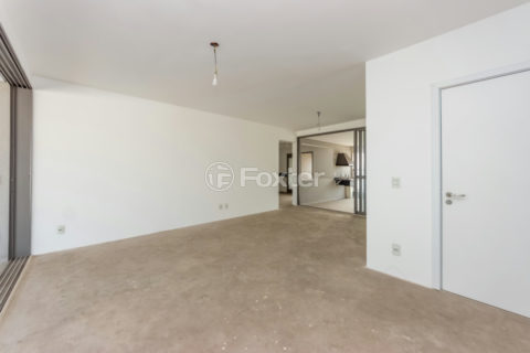 Image 32 - 1031266