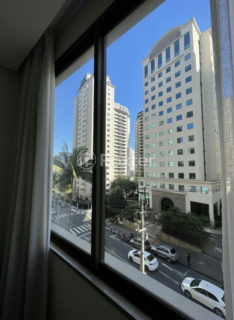 Image 32 - 1031268