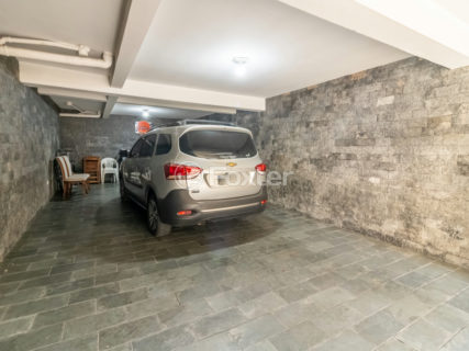 Image 33 - 1031284