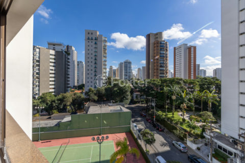 Image 50 - 1031302
