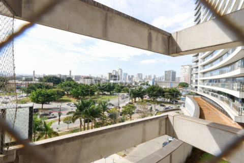 Image 18 - 1031304
