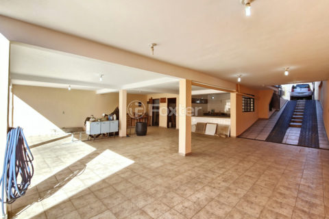 Image 33 - 1031306