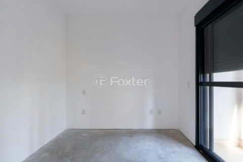 Image 36 - 1031318