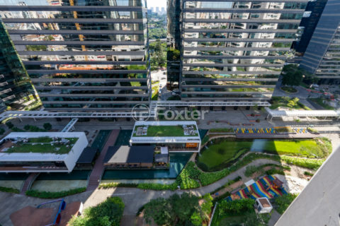 Image 25 - 1031318