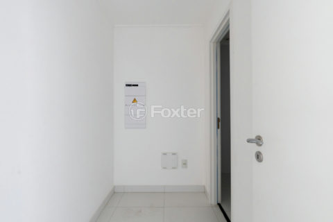 Image 49 - 1031318