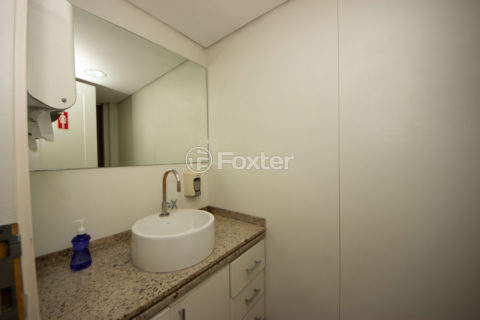 Image 30 - 1031328