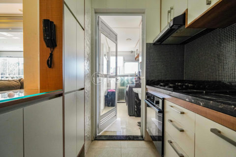 Image 7 - 1031330