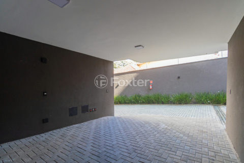 Image 24 - 1031335