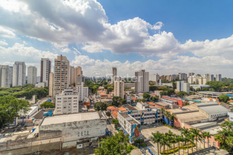 Image 23 - 1031342