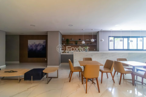 Image 33 - 1031342