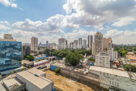 Image 4 - 1031342