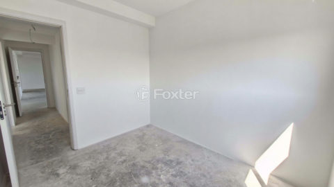Image 21 - 1031344