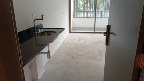 Image 9 - 1031346