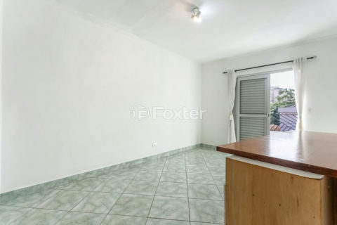Image 38 - 1031351