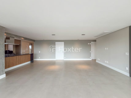 Image 3 - 1031352