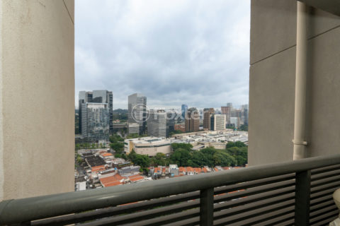 Image 19 - 1031359