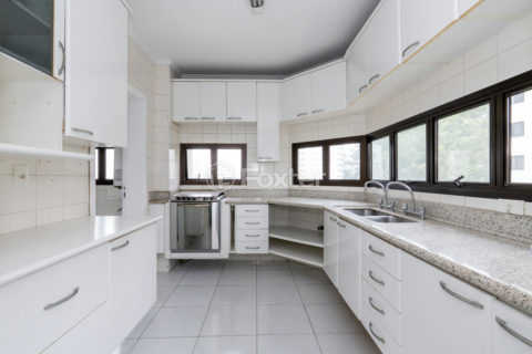 Image 9 - 1031364
