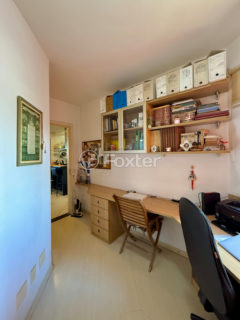 Image 30 - 1031376