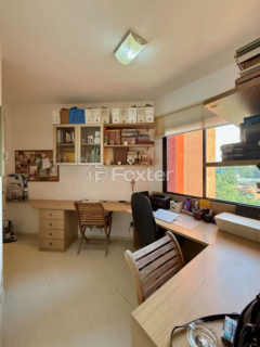 Image 31 - 1031376