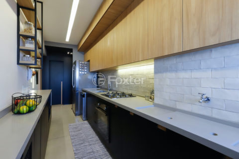 Image 37 - 1031378
