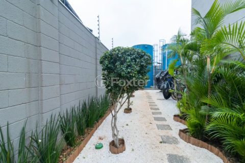 Image 14 - 1031384