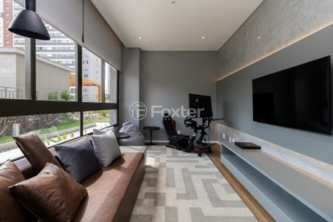 Image 31 - 1031386