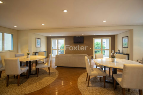 Image 30 - 1031404