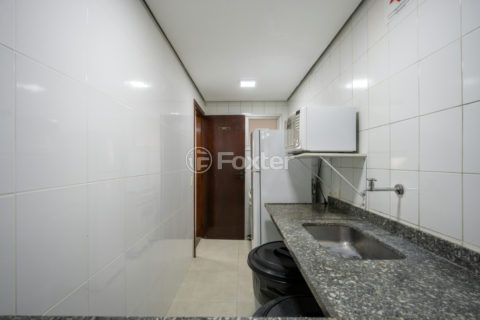 Image 75 - 1031413