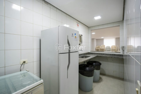 Image 76 - 1031413
