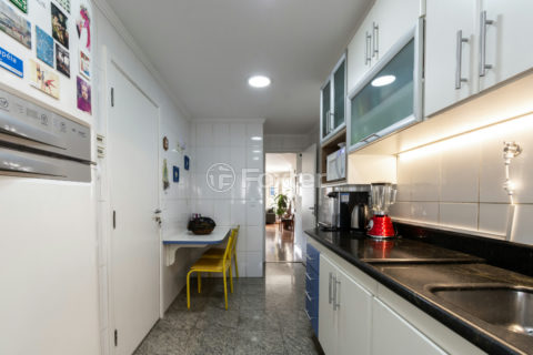 Image 31 - 1031414