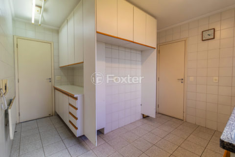 Image 23 - 1031416