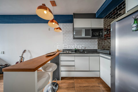 Image 10 - 1031425