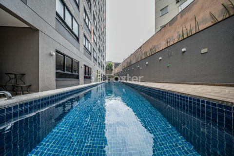Image 33 - 1031425